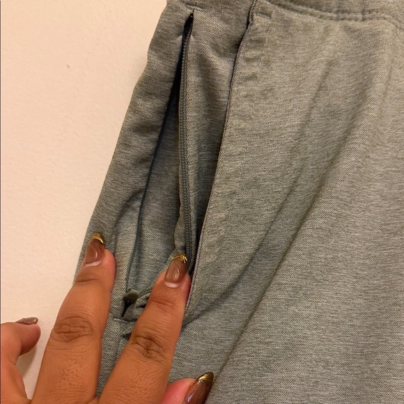 Tommy Bahama Men's Olive Chinos - Picture 10 of 15